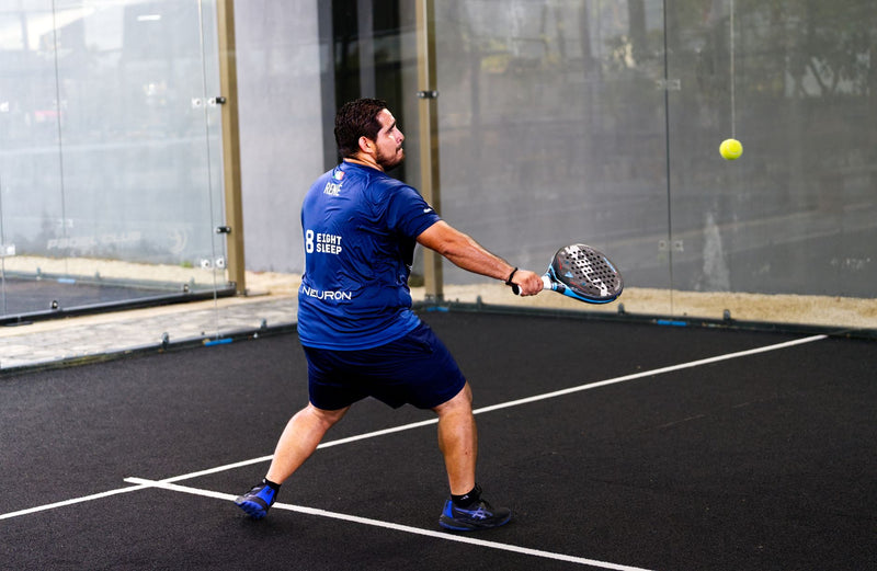 Il ruolo del servizio nel Padel: strategie per migliorare la tua partita
